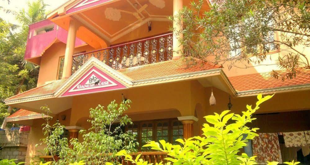 Ganesh House Homestay Kovalam Exteriör bild